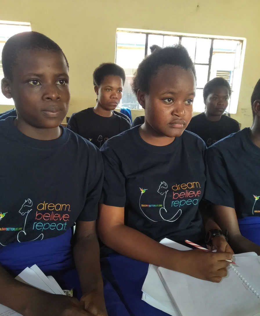 Students in mentorship lesson